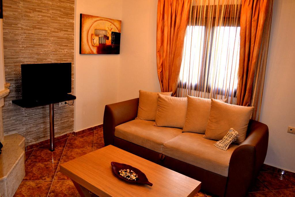 Αmalia Lux Villas Βρασνά Εξωτερικό φωτογραφία